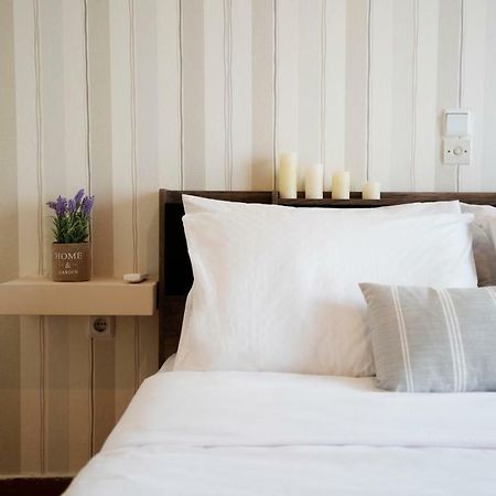Cozy Apt Next To Metro And Close To Acropolis! 아테네 외부 사진